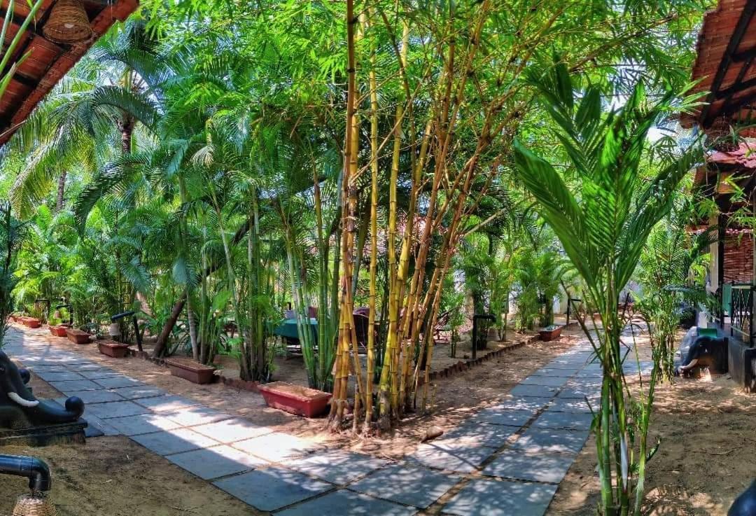 Hotel Patnem palm Garden Goa Patnem Beach Exterior foto